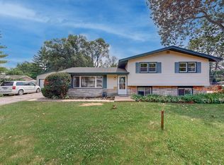 1502 Eunice Ave, Joliet, IL 60433