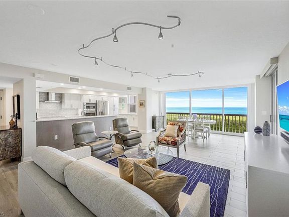 3rd image of 6585 Nicholas Blvd APT 1705