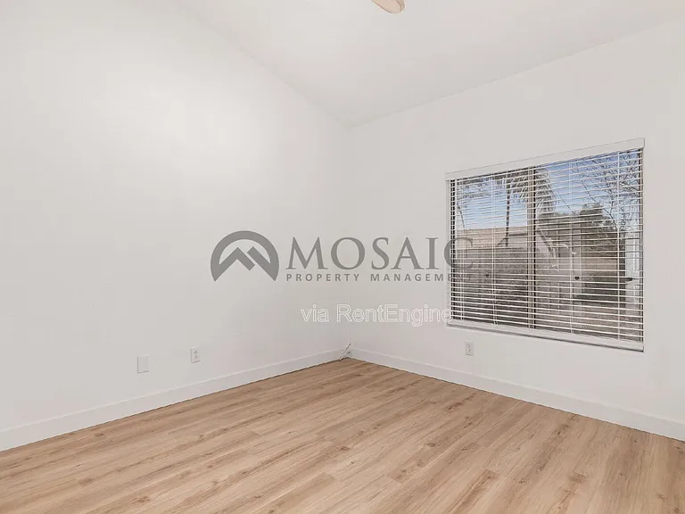 1567 E Black Diamond Dr — Photo 41