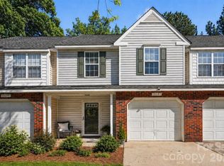 10141 University Park Ln, Charlotte, NC 28213