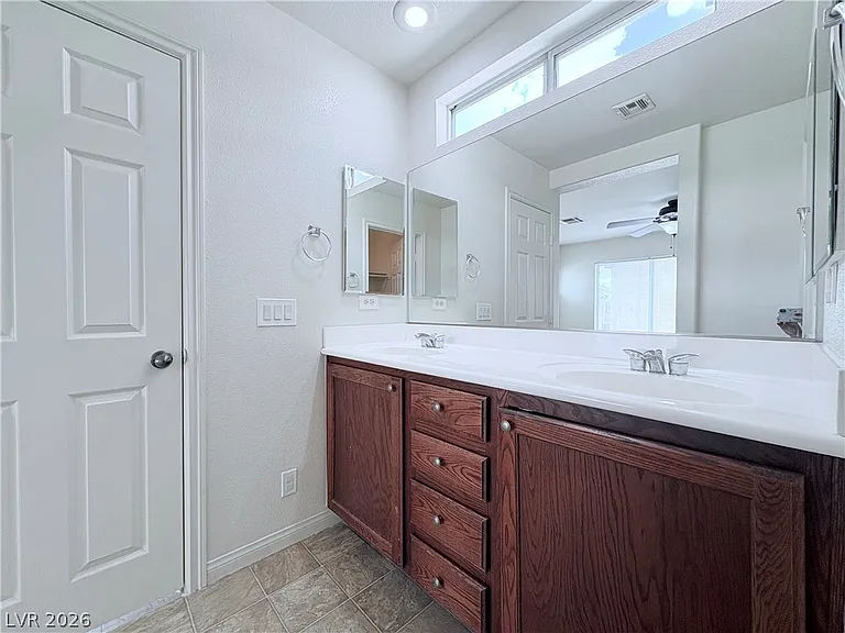8141 Golden Flowers St — Photo 11