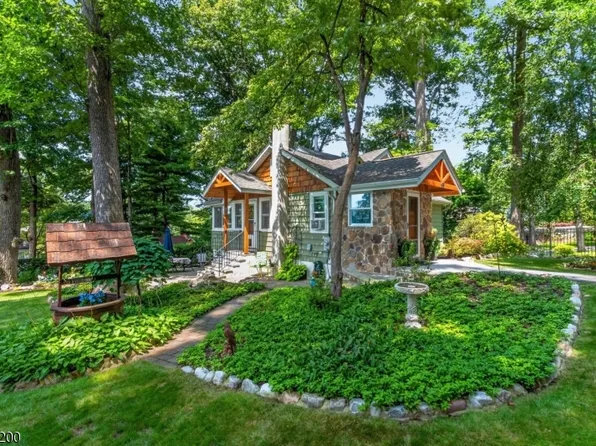 165 New Jersey Ave, Jefferson Twp., NJ 07849
