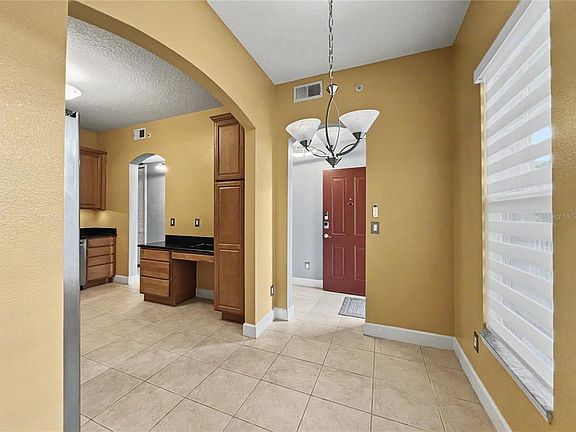 5th image of 1411 CELEBRATION AVENUE #206