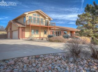 2107 Payton Cir, Colorado Springs, CO 80915