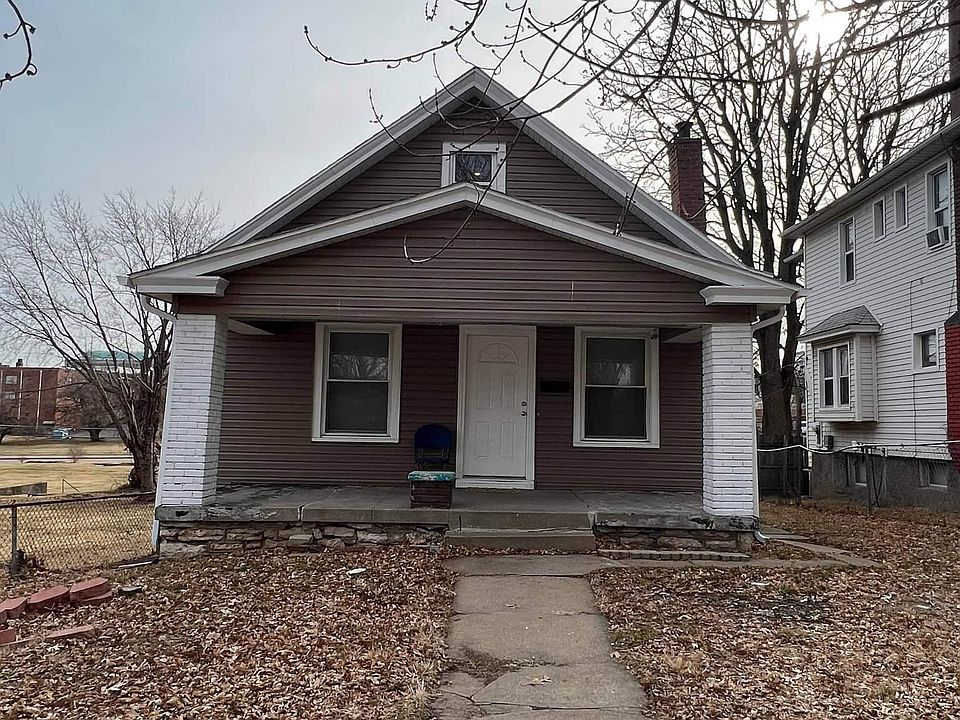 1st image of 529 Everett Ave