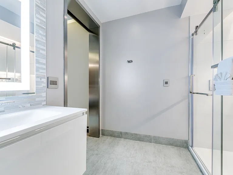 4005 Gaston Ave #Penthouse 2 — Photo 23