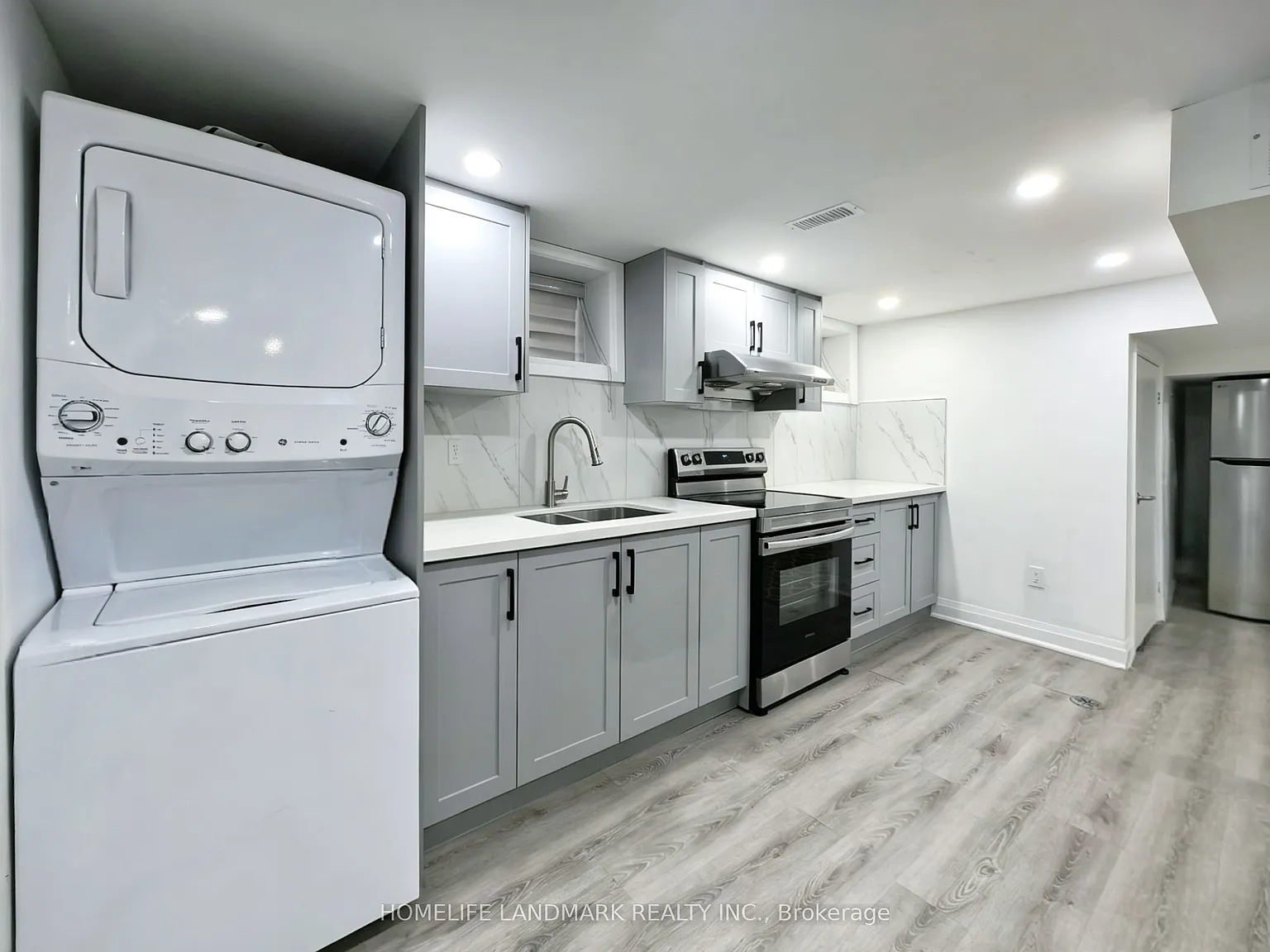 2 bed, $1,900 — Photo 4
