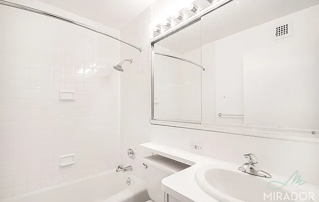 Rented by Mirador Real Estate | media 14