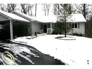 2158 Darwin Rd photo 1