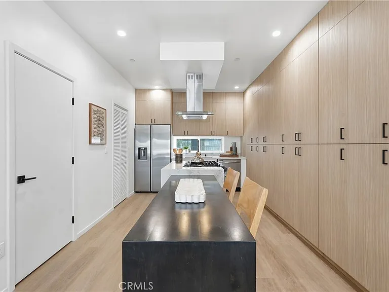 1428 S Cloverdale Ave — Photo 22