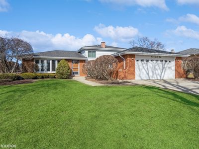 422 79th St, Willowbrook, IL, 60527