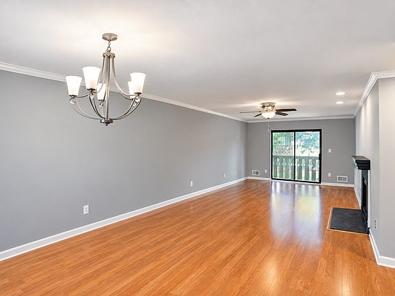 2nd image of 1806 Faulkner Ct