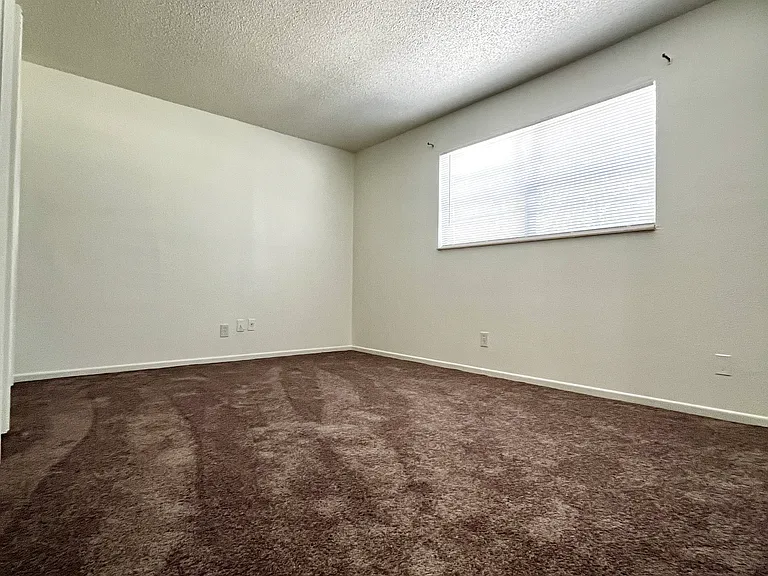 450 Tomoka Ave #114A — Photo 10
