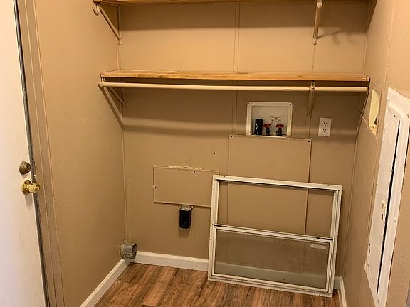 4th image of 127 Lee Cir