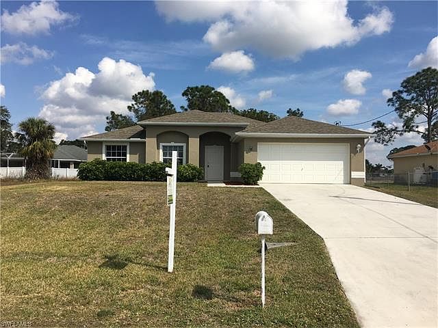 1st image of 4109 NE 19th Pl