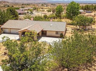 24075 Pala Rd, Apple Valley, CA 92307