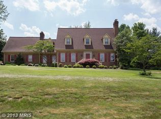 1504 Victoria Farms Ln, Vienna, VA 22182
