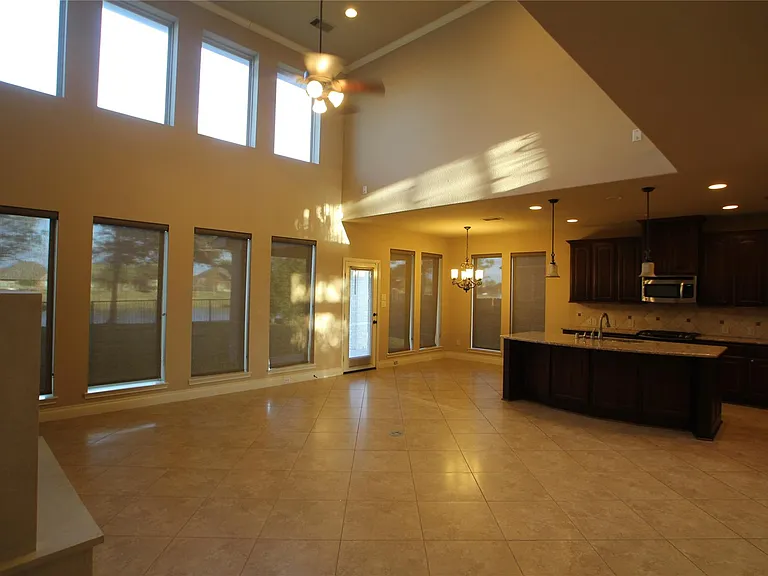 1995 Biscayne Lake Dr — Photo 7