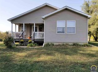 21937 T4 Rd, Holton, KS 66436