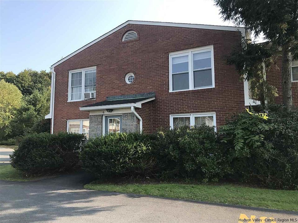 1st image of 62 Huguenot St