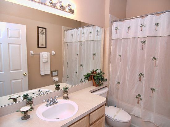 HR5P325BON-Bathroom-Ensuite