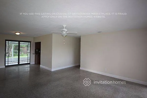 1848 SW 37th Ave — Photo 3