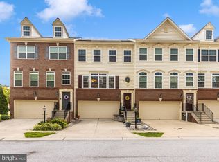 725 Hidden Oak Ln, Glen Burnie, MD 21060