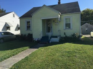 2114 S Hackley St, Muncie, IN 47302