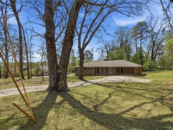 2529 Britt Rd, Snellville, GA 30078