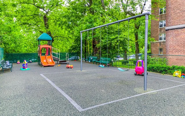 Sold by Brown Harris Stevens | media 10