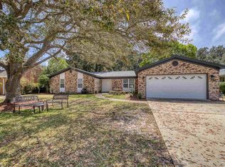 420 Dolphin St, Gulf Breeze, FL 32561