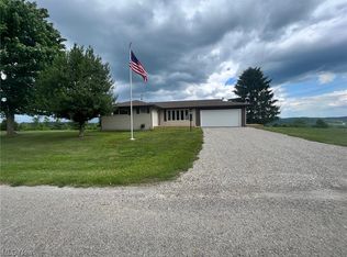 545 Long Rd, Marietta, OH 45750