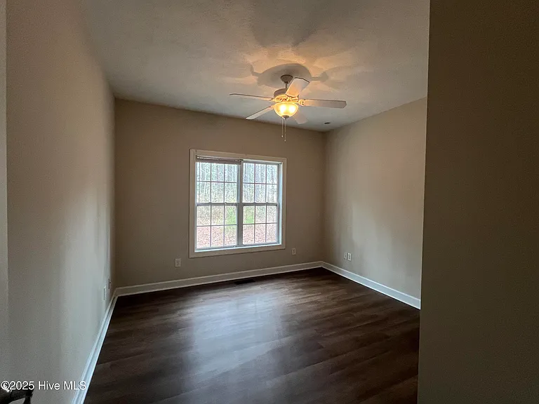 754 Riverbirch Dr — Photo 12