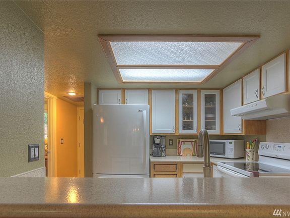 3rd image of 2929 60th Ln SE #4B