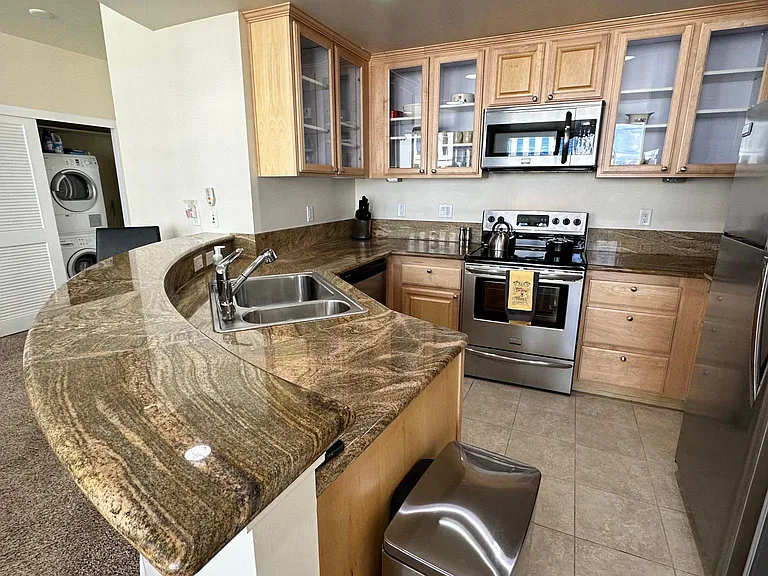 450 N Arlington Ave #1201 — Photo 13