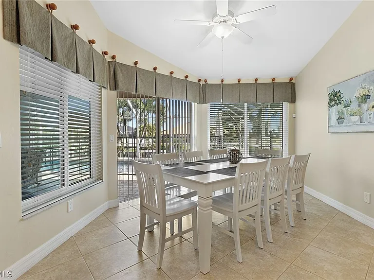 2013 SW 31st Ter — Photo 10