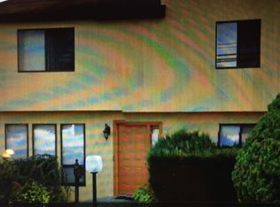 271 Plainview Rd, Hicksville, NY 11801