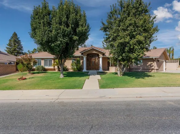 5701 Vista Finestra Dr, Bakersfield, CA 93306