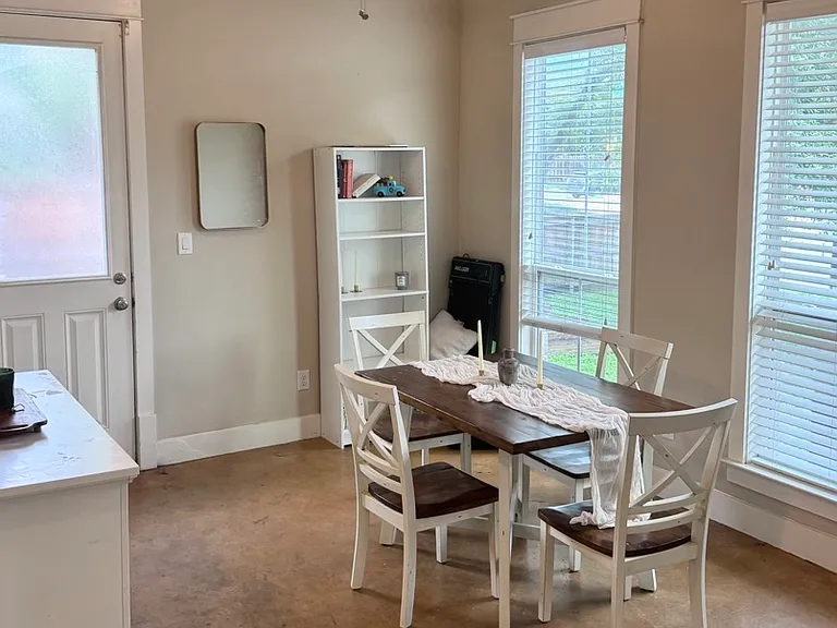 4420 Red River St #A — Photo 5