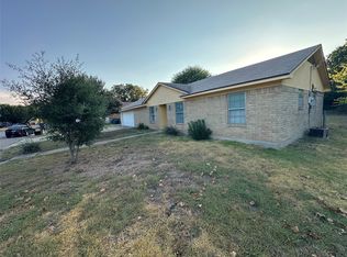 713 Rolling Hills Dr, Hewitt, TX 76643