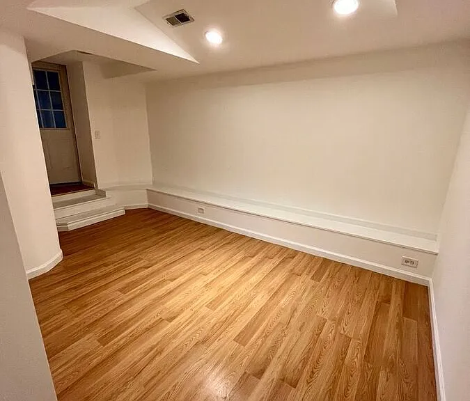 1631 Harvard St NW #B — Photo 13