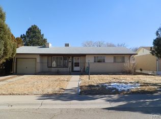 2126 Oakwood Ln, Pueblo, CO 81005