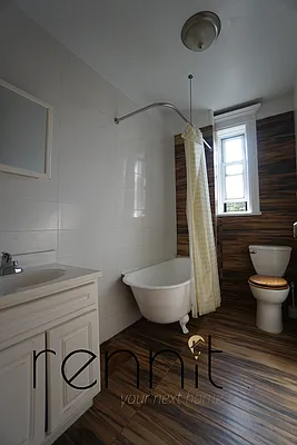 Rented by Rennit Inc. | media 23