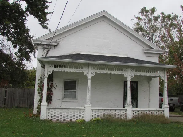 274 W Main St, Owensville, OH 45160