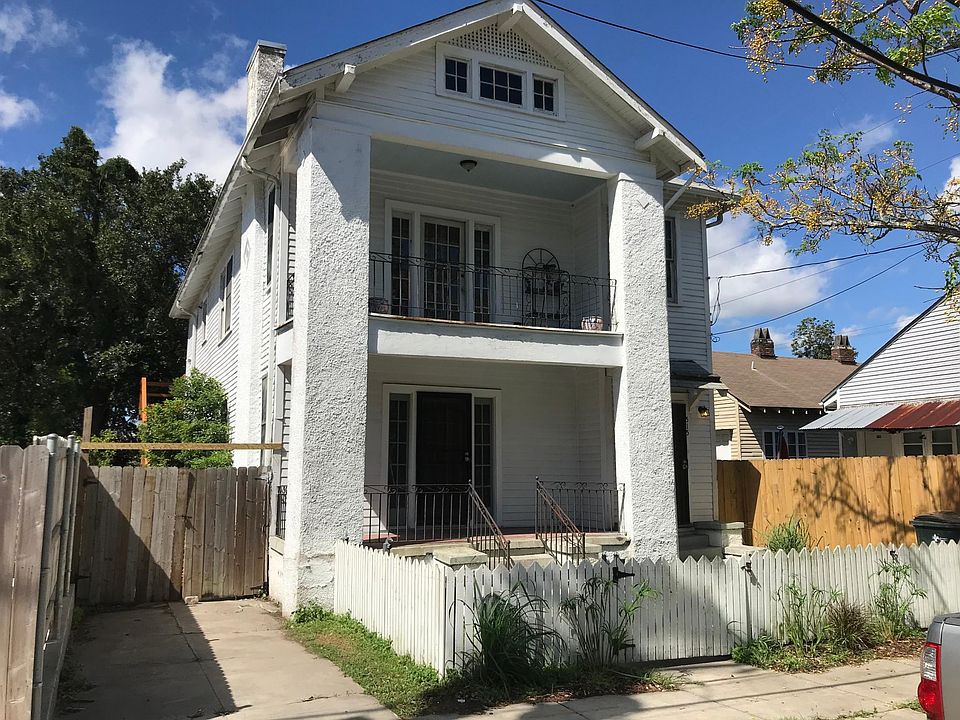 1st image of 515 S Clark St
