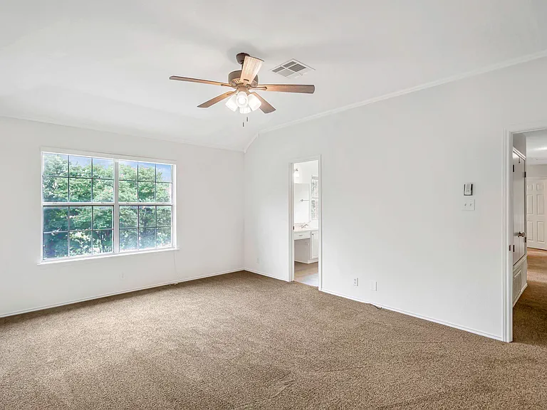 1622 Abbey Ln — Photo 41