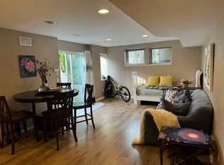 3527 Canterbury Dr, Surrey, BC V3Z0G8