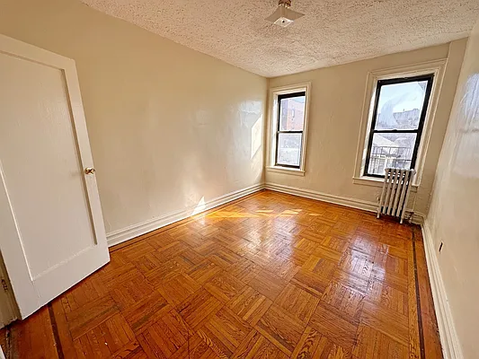 Rented by Brooklyn Property Group LLC | media 10