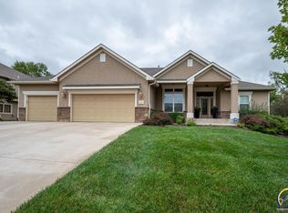 6820 SW 44th St, Topeka, KS 66610