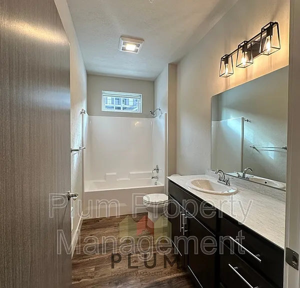 425 Michigan Ave #107 — Photo 15